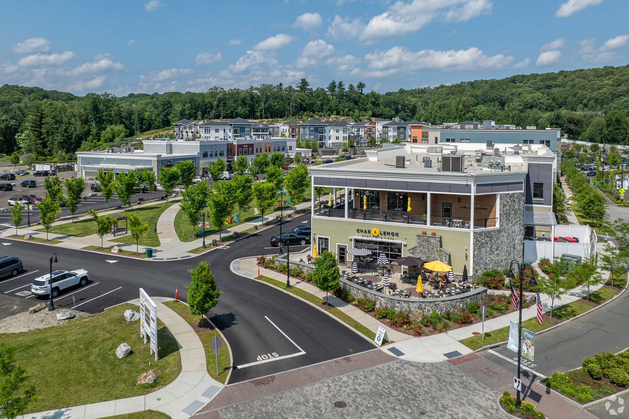 300 Oxford Rd, Oxford, CT for lease Primary Photo- Image 1 of 28