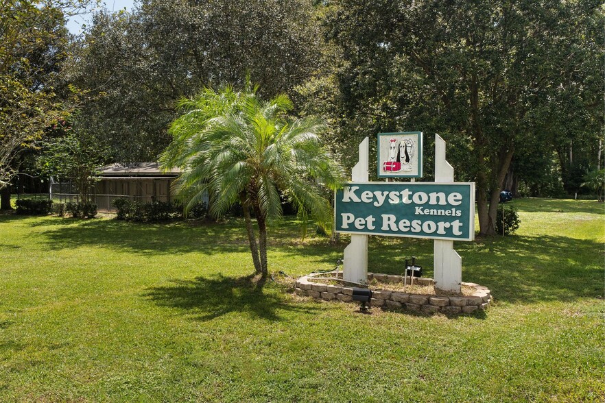 3790 Keystone Rd, Tarpon Springs, FL à vendre - Photo principale - Image 1 de 1