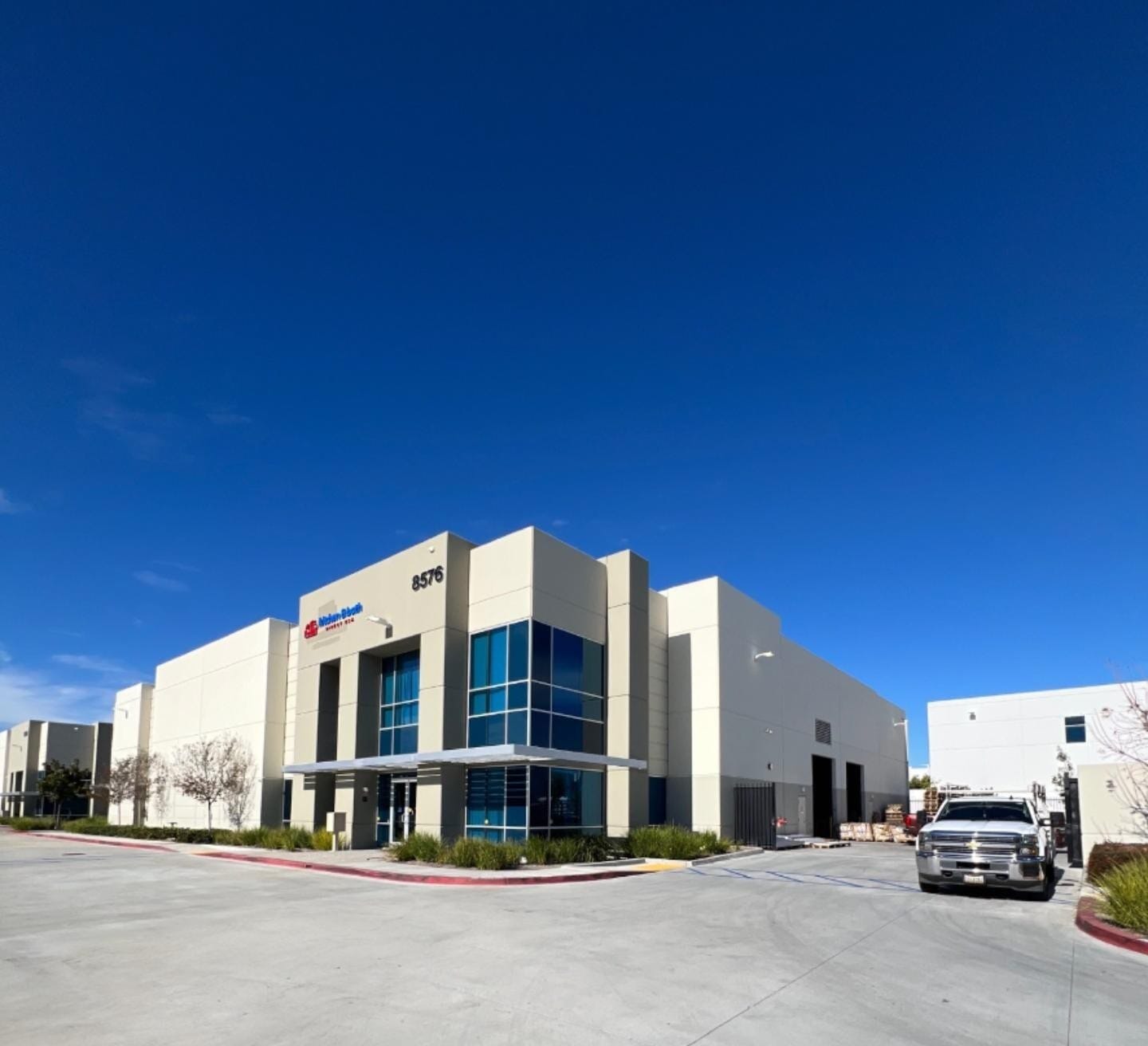 8576 Kimball Ave, Chino, CA for lease Interior Photo- Image 1 of 12