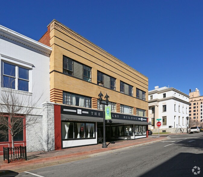 191 N Foster St, Dothan, AL à vendre - Photo du bâtiment - Image 2 de 15