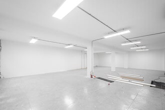 9-13 Osborn St, Londres à louer Photo du bâtiment- Image 2 de 20