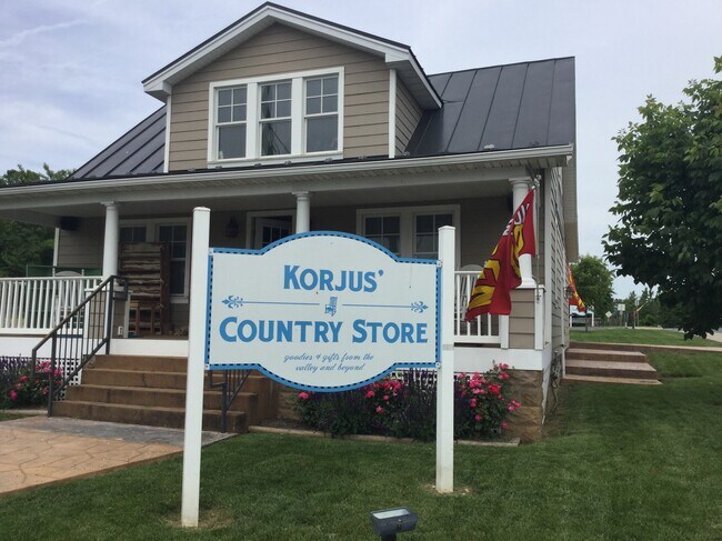 More details for 33859 Old Valley Pike, Strasburg, VA - Office for Sale