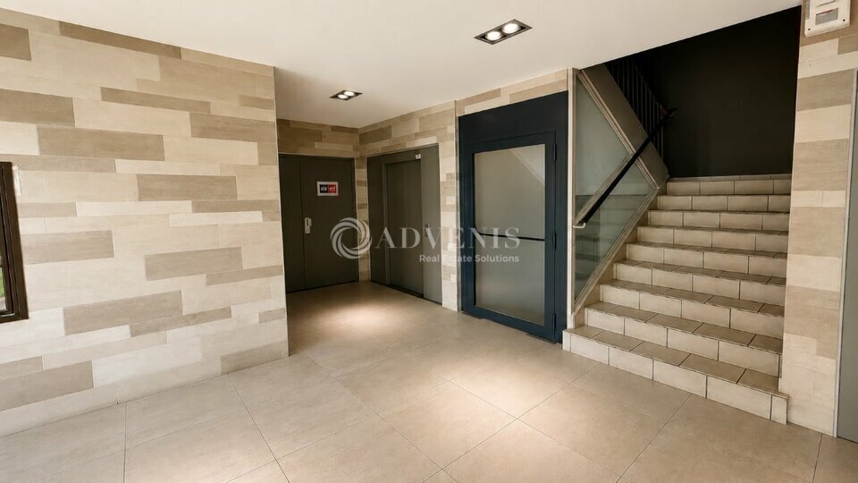 52 Rue Charles Michels, Saint-Denis à vendre - Hall d’entrée - Image 2 de 17