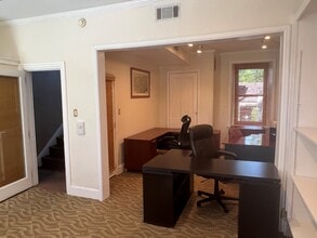 92 Bethlehem Pike, Philadelphia, PA for lease Interior Photo- Image 2 of 6