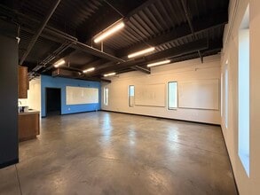 307 S Main St, Bentonville, AR à louer Photo intérieure- Image 1 de 6