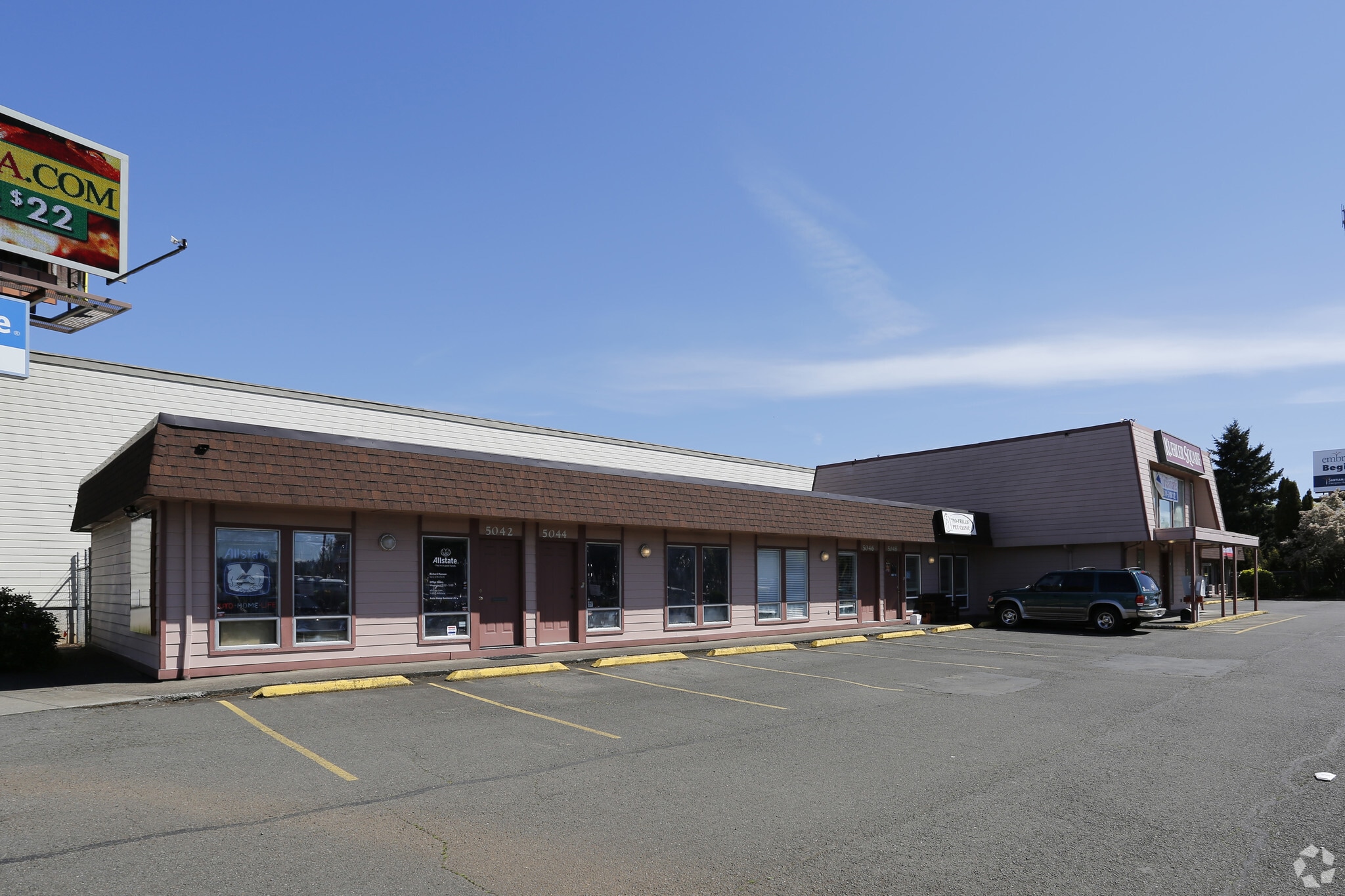5042-5060 Commercial St SE, Salem, OR for lease Building Photo- Image 1 of 13