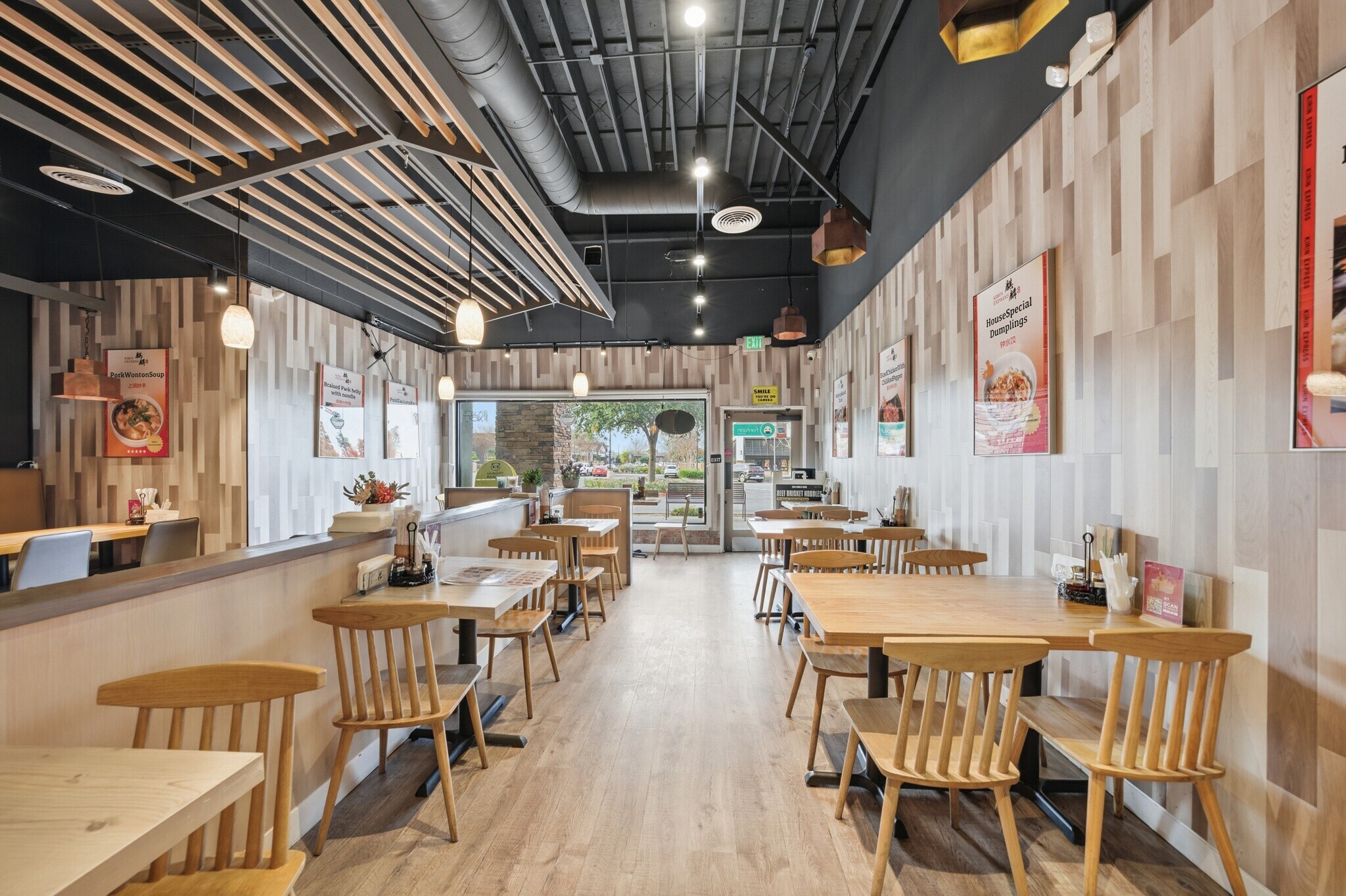 14200-14450 Culver Dr, Irvine, CA à louer Photo principale- Image 1 de 50