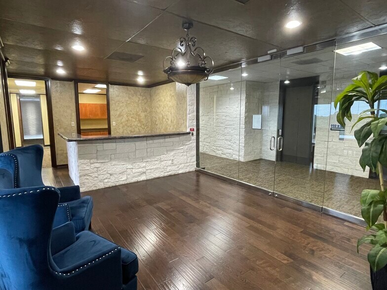 5625 Cypress Creek Pky, Houston, TX à vendre - Photo du bâtiment - Image 3 de 73