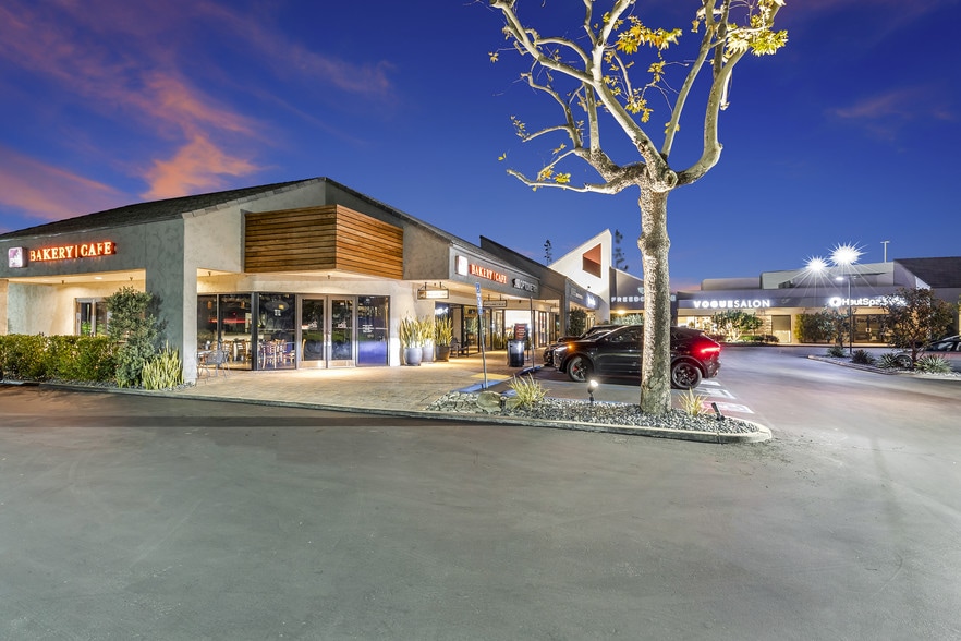 1000 Bristol St N, Newport Beach, CA à louer - Autre - Image 3 de 4