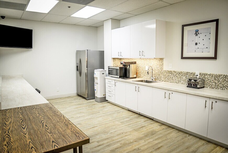 3655 torrance Blvd, Torrance, CA for lease - Building Photo - Image 3 of 5
