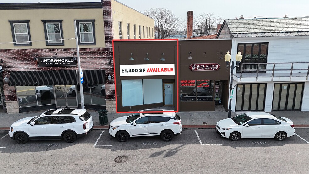 35-71 S Ocean Ave, Patchogue, NY à louer - Photo du bâtiment - Image 3 de 5