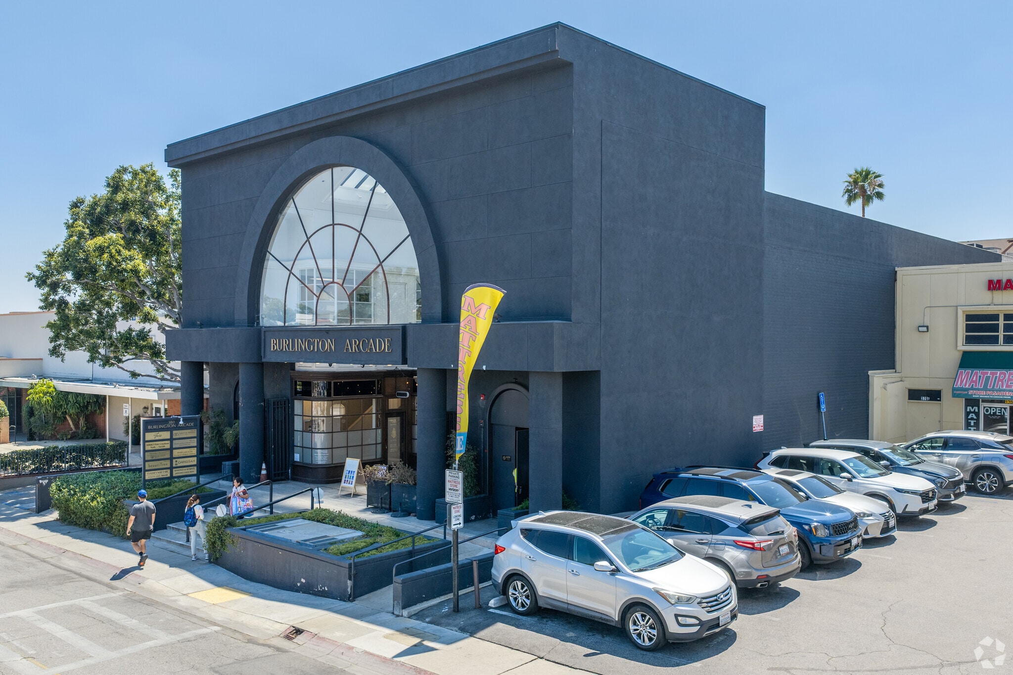 380 S Lake Ave, Pasadena, CA for lease Building Photo- Image 1 of 13