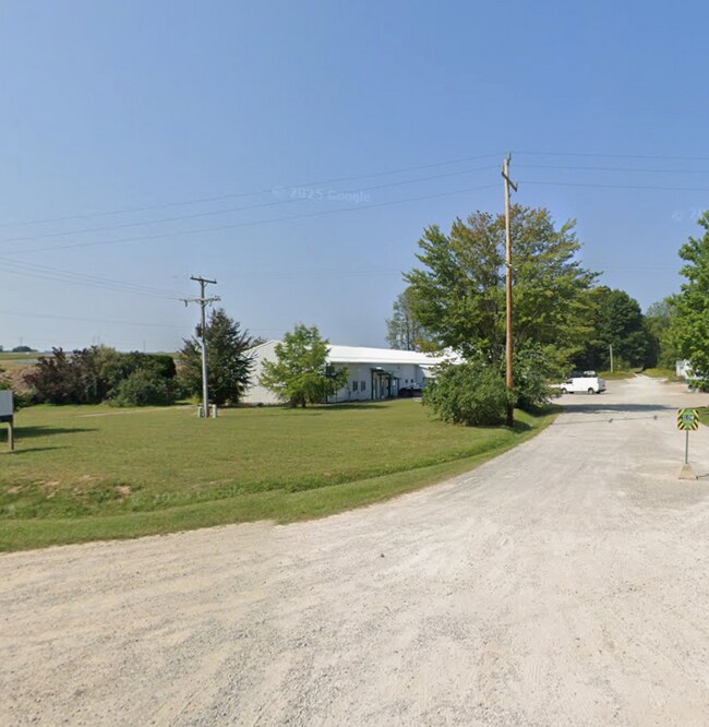 Plus de détails pour 9801 US 31, Montague, MI - Local d'activités à louer