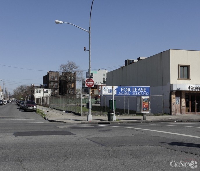 1527 Surf Ave, Brooklyn, NY for sale - Primary Photo - Image 1 of 1