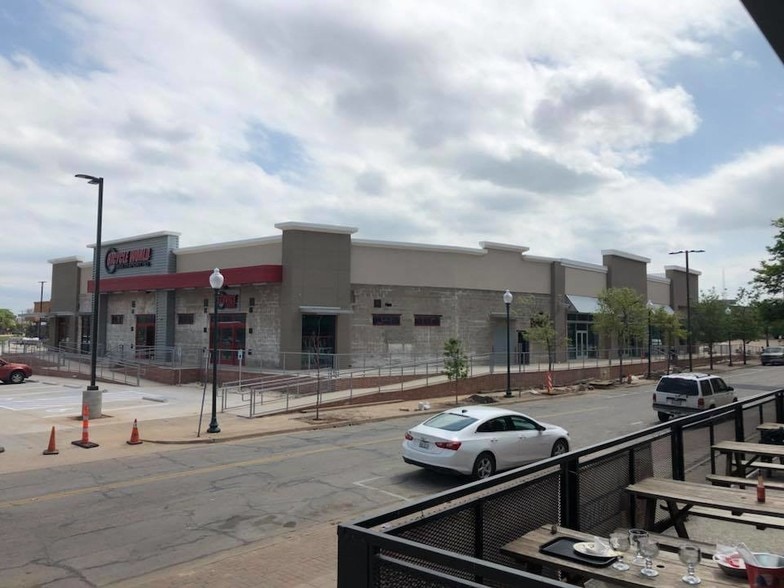 300 S 2nd St, Waco, TX for lease - Primary Photo - Image 1 of 45