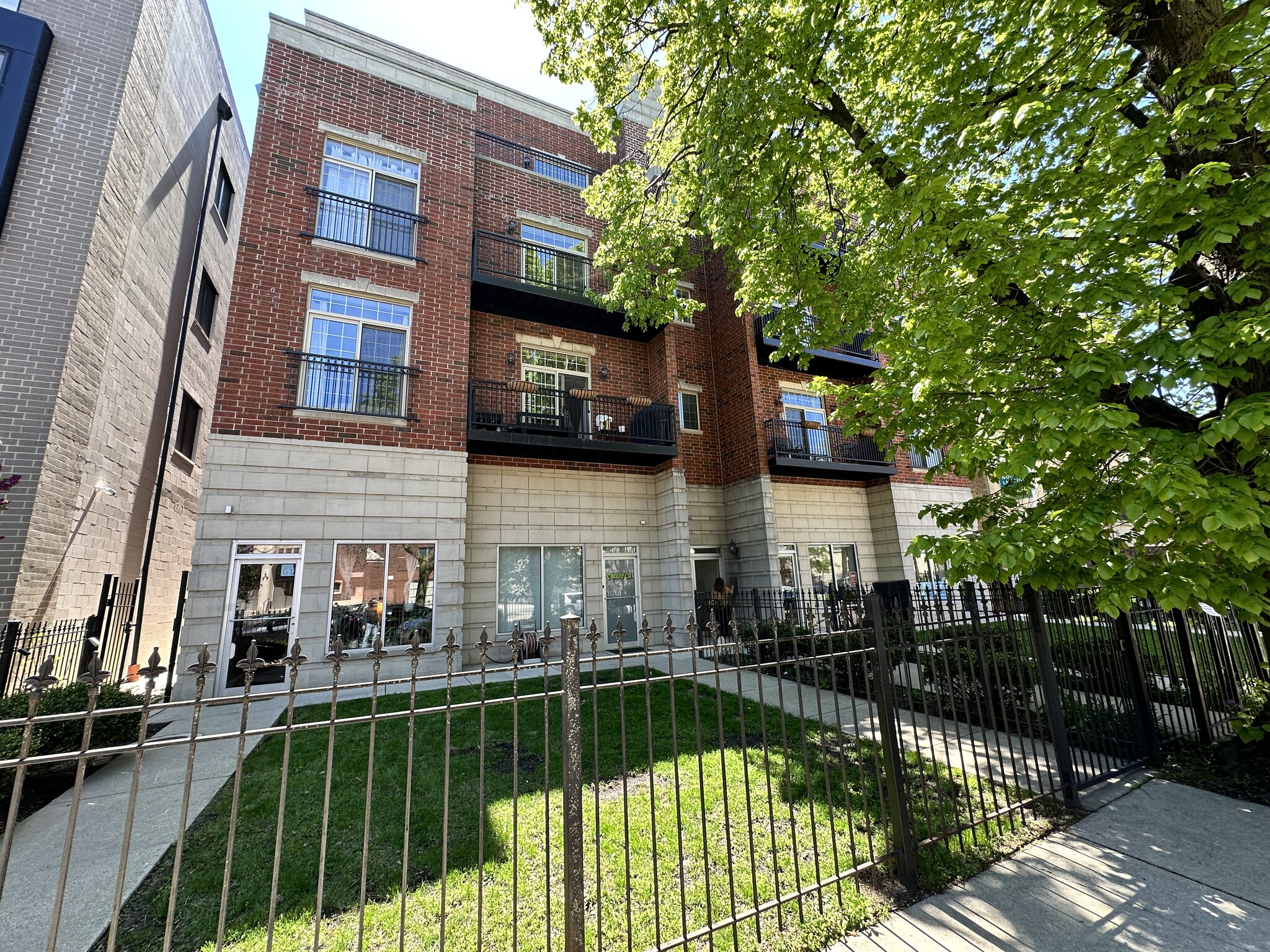 1326 Loyola Ave, Chicago, IL for sale Building Photo- Image 1 of 16