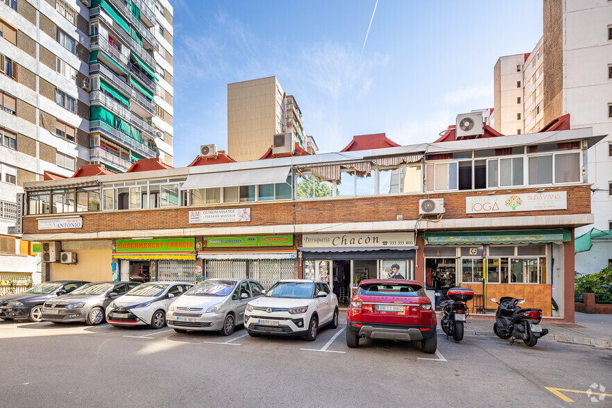 Retail in L'Hospitalet de Llobregat, Barcelona for sale - Primary Photo - Image 1 of 4