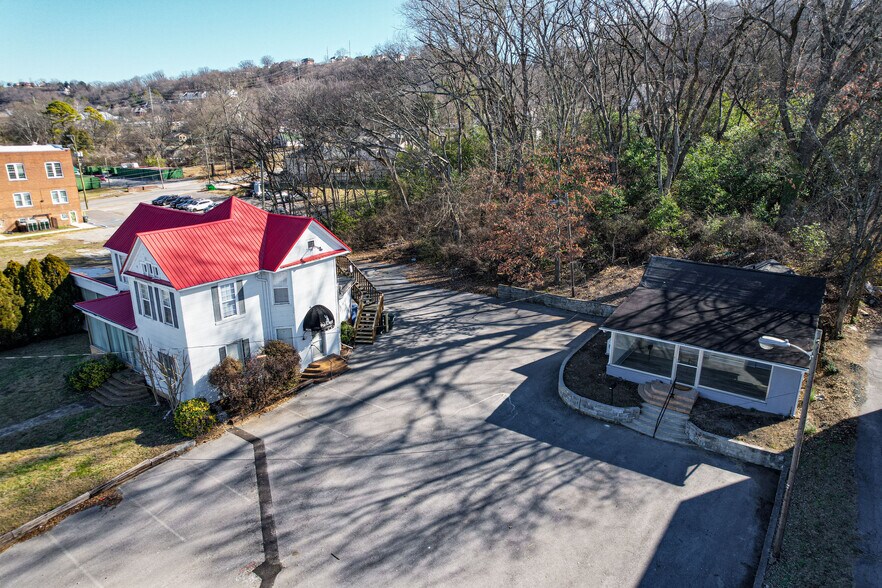 1530 Dodds Ave, Chattanooga, TN à vendre - Photo du bâtiment - Image 3 de 20