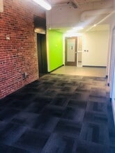 4-32 Market Pl, Baltimore, MD for lease Interior Photo- Image 1 of 6