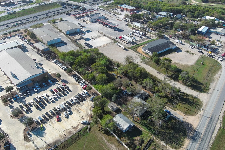 4320 S Interstate 35, New Braunfels, TX for sale - Building Photo - Image 2 of 13