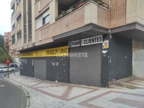 Retail in Guadalajara, Guadalajara for lease Building Photo- Image 2 of 18