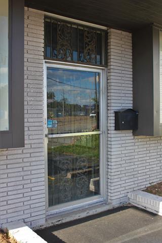 2390 Lamar Ave, Memphis, TN for lease - Building Photo - Image 3 of 18
