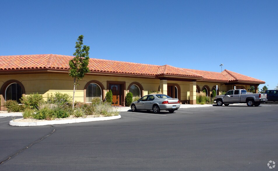500 Damonte Ranch Pky, Reno, NV à louer - Photo du bâtiment - Image 2 de 21
