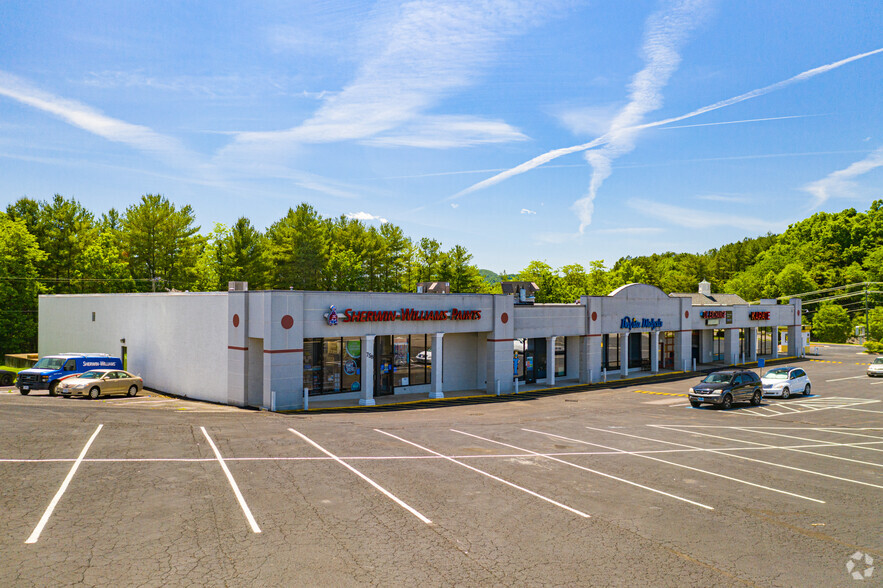 744-766 N Lee Hwy, Lexington, VA à louer - Photo du bâtiment - Image 3 de 12