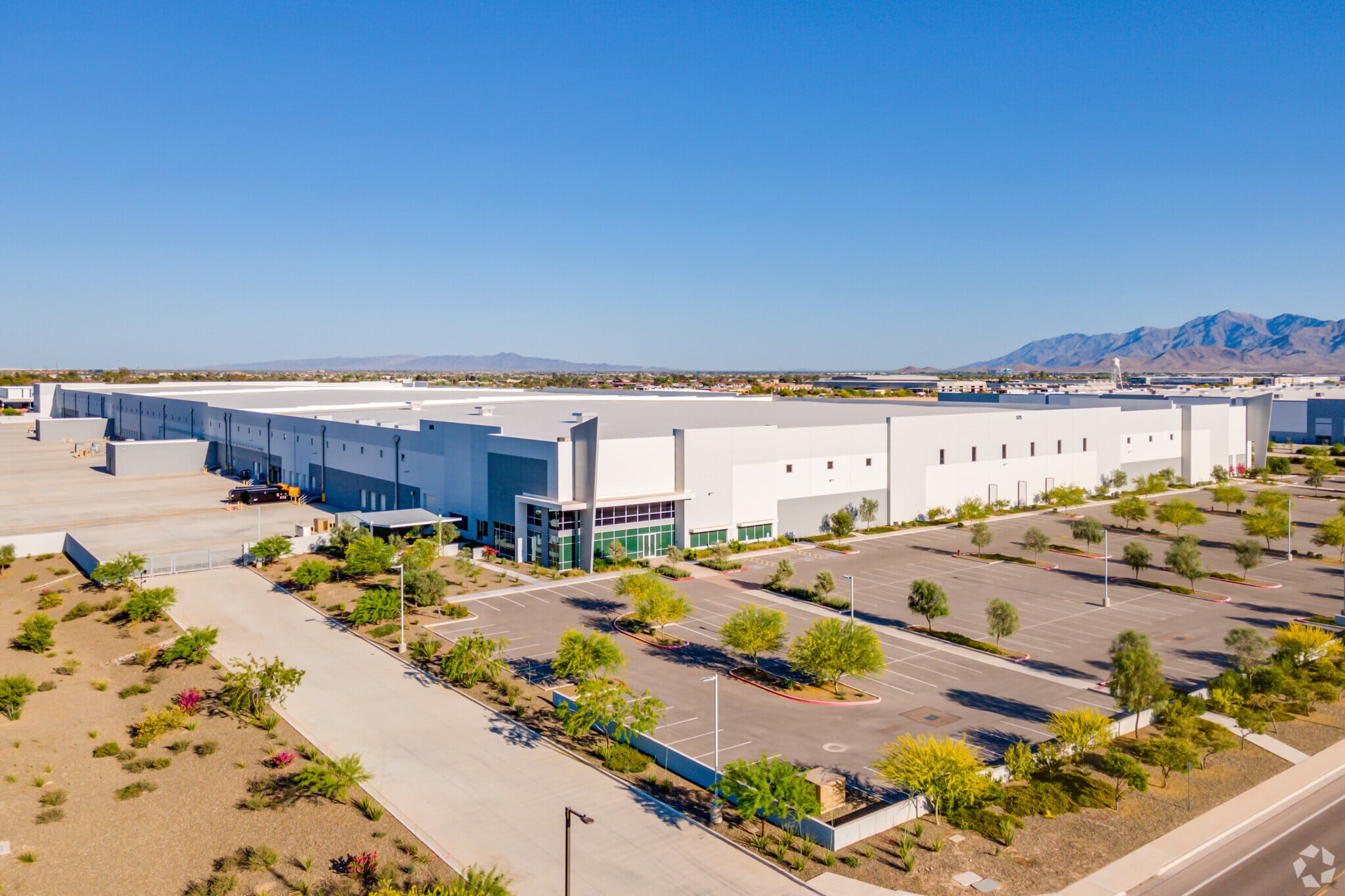 575 S 143rd Ave, Goodyear, AZ for lease Primary Photo- Image 1 of 14