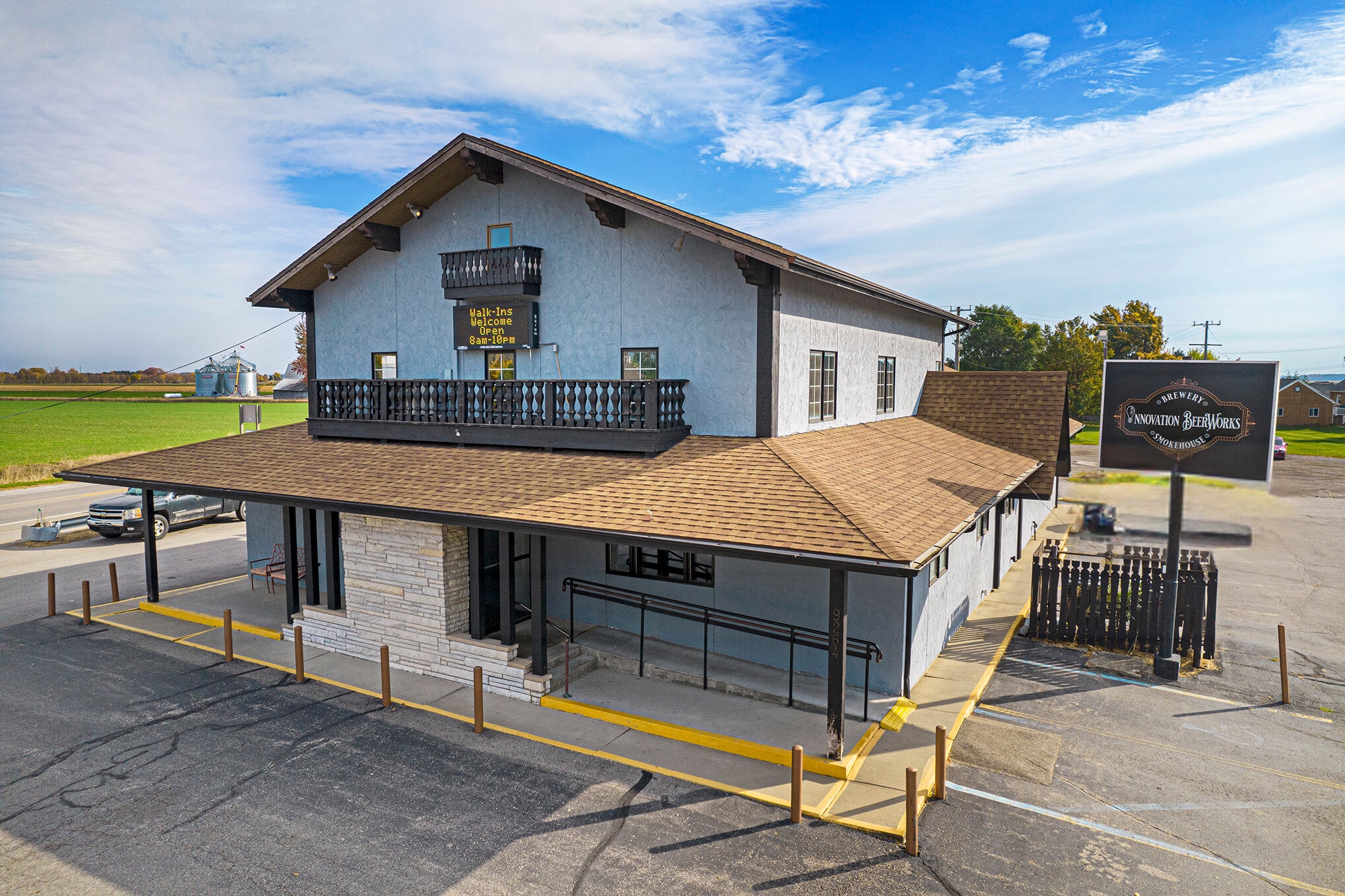 9264 Saginaw Rd, Richville, MI for sale Primary Photo- Image 1 of 38