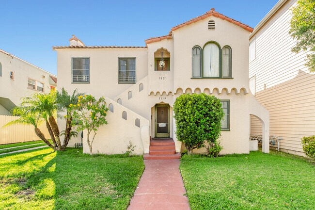 More details for 1117 Mira Mar Ave, Long Beach, CA - Multifamily for Sale