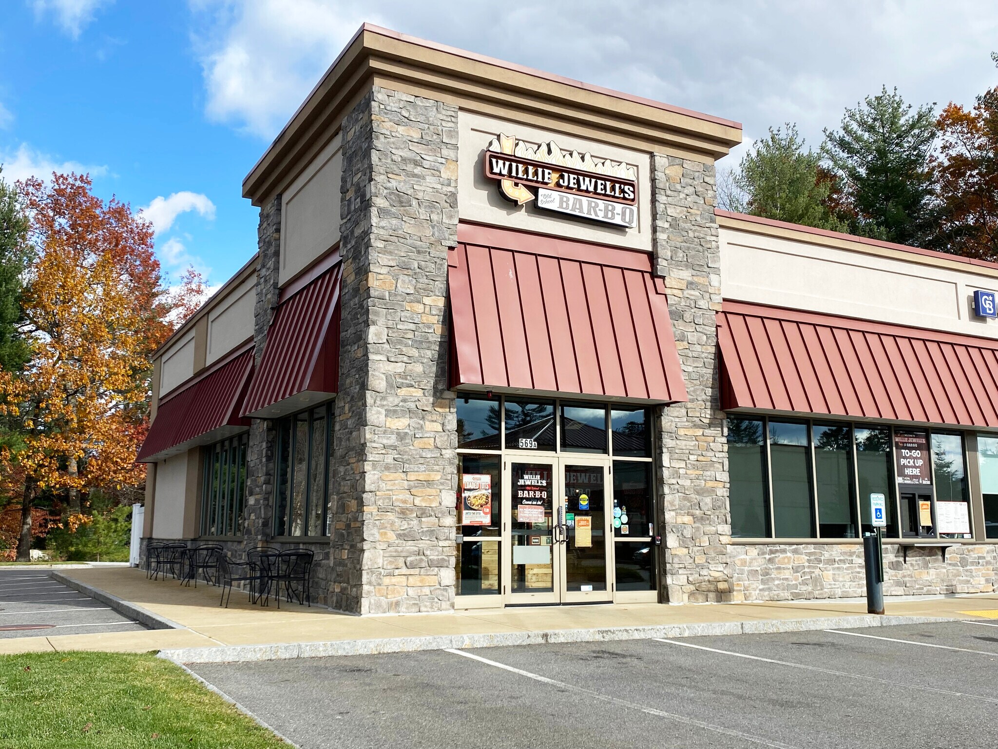 565-569 Amherst St, Nashua, NH for lease Building Photo- Image 1 of 11