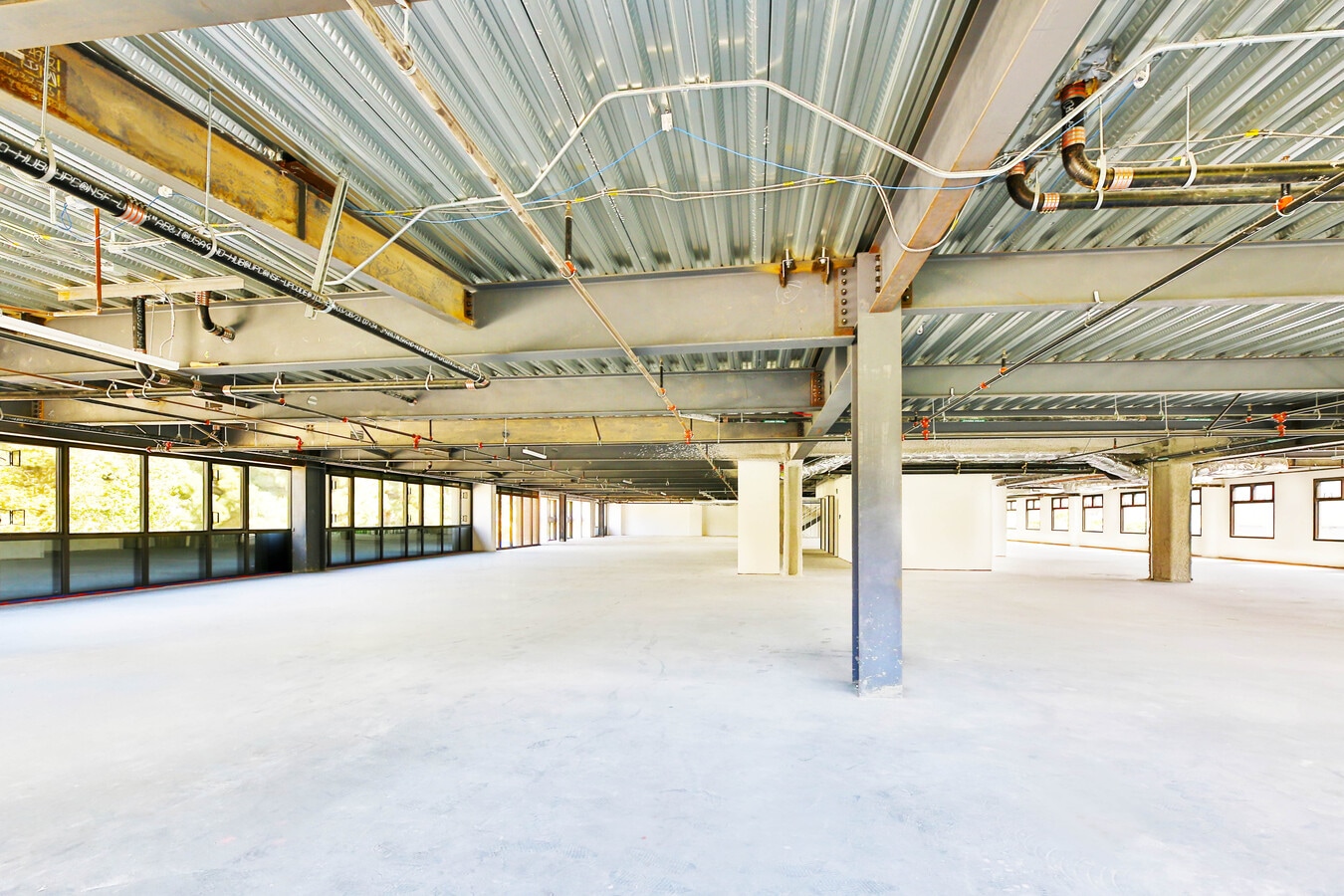 900 Gayley Ave, Los Angeles, CA 90024 - Unité 301 -  - Photo intérieure - Image 1 of 1