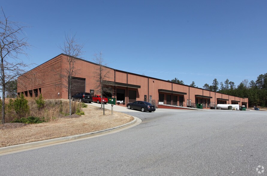 3211 Shawnee Industrial Way, Suwanee, GA à louer - Photo du bâtiment - Image 2 de 5