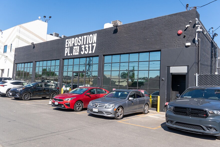3317-3325 Exposition Pl, Los Angeles, CA à louer - Photo du bâtiment - Image 1 de 2
