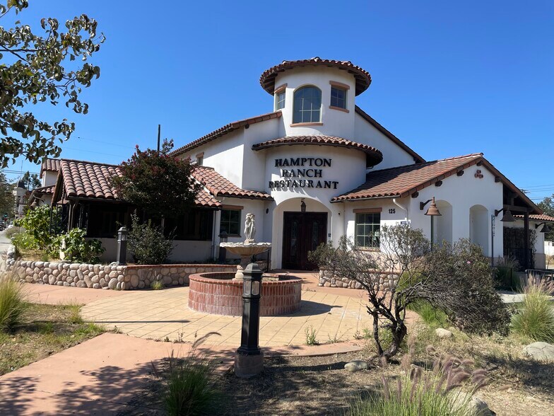 125 S 10th St, Santa Paula, CA à louer - Photo du bâtiment - Image 3 de 32