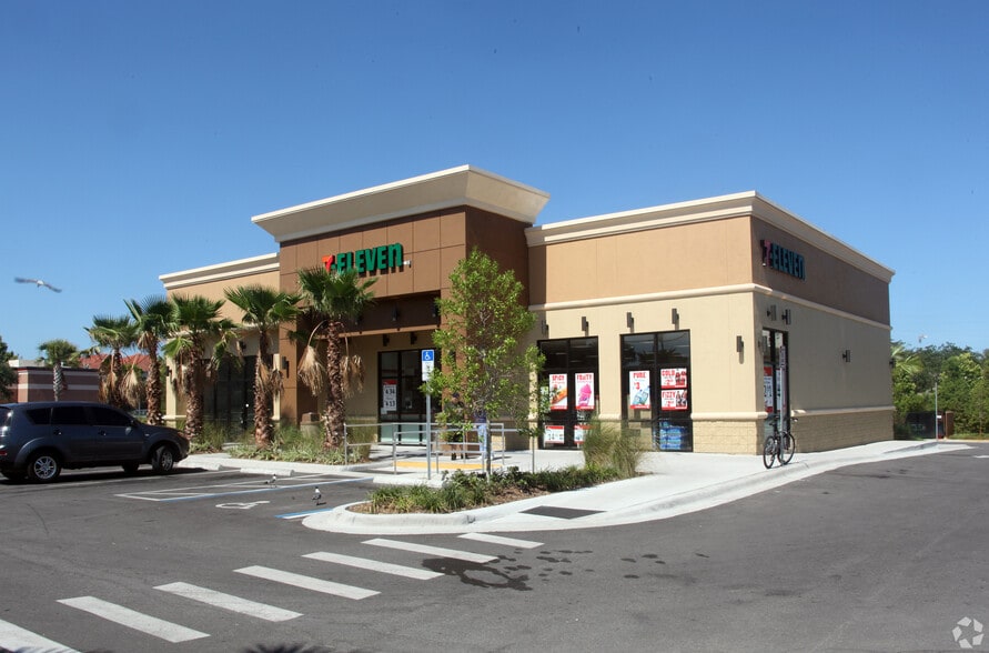 900 S Missouri Ave, Clearwater, FL à louer - Photo du bâtiment - Image 3 de 7