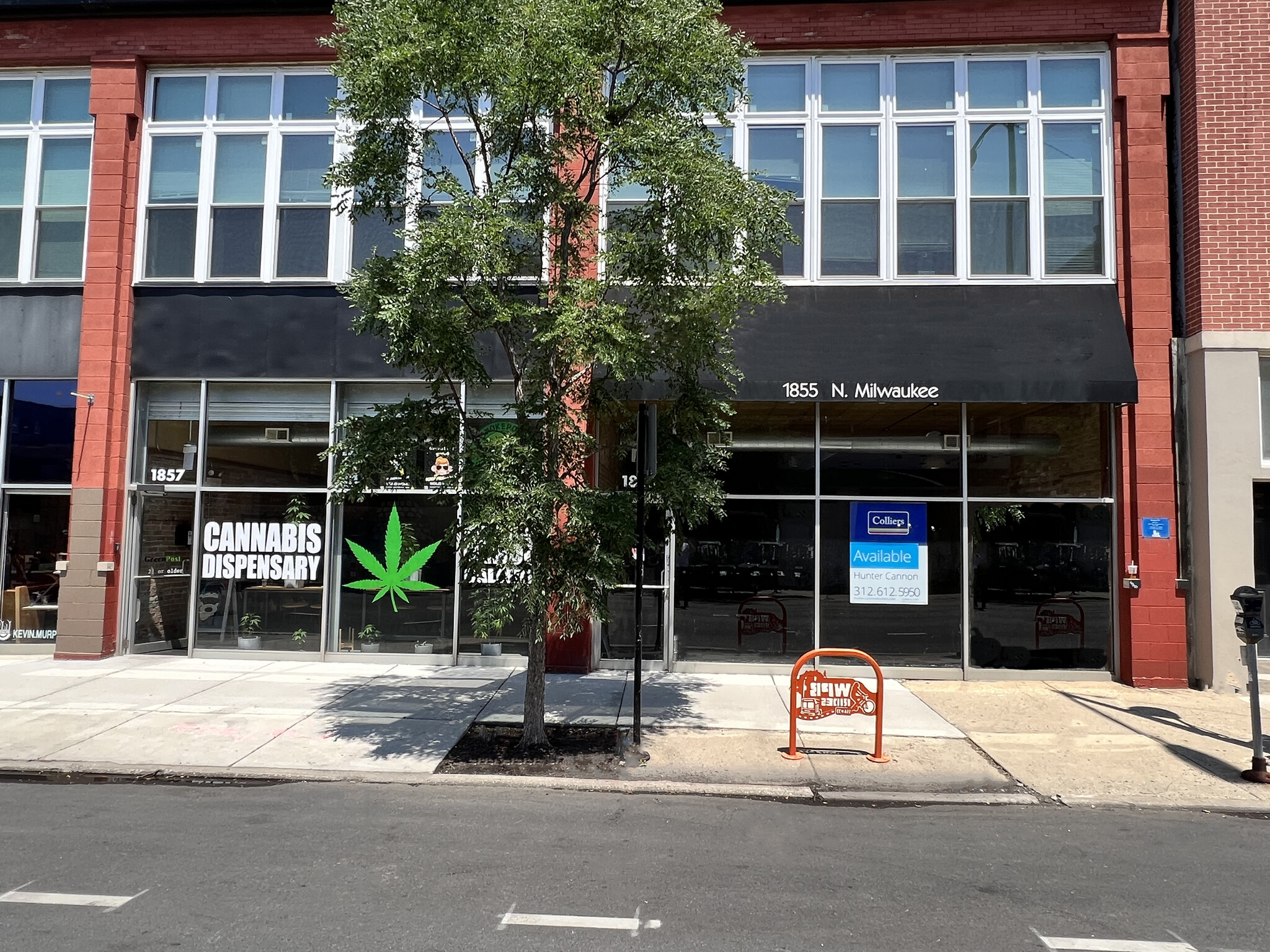 1855-1859 N Milwaukee Ave, Chicago, IL à louer Photo intérieure- Image 1 de 3