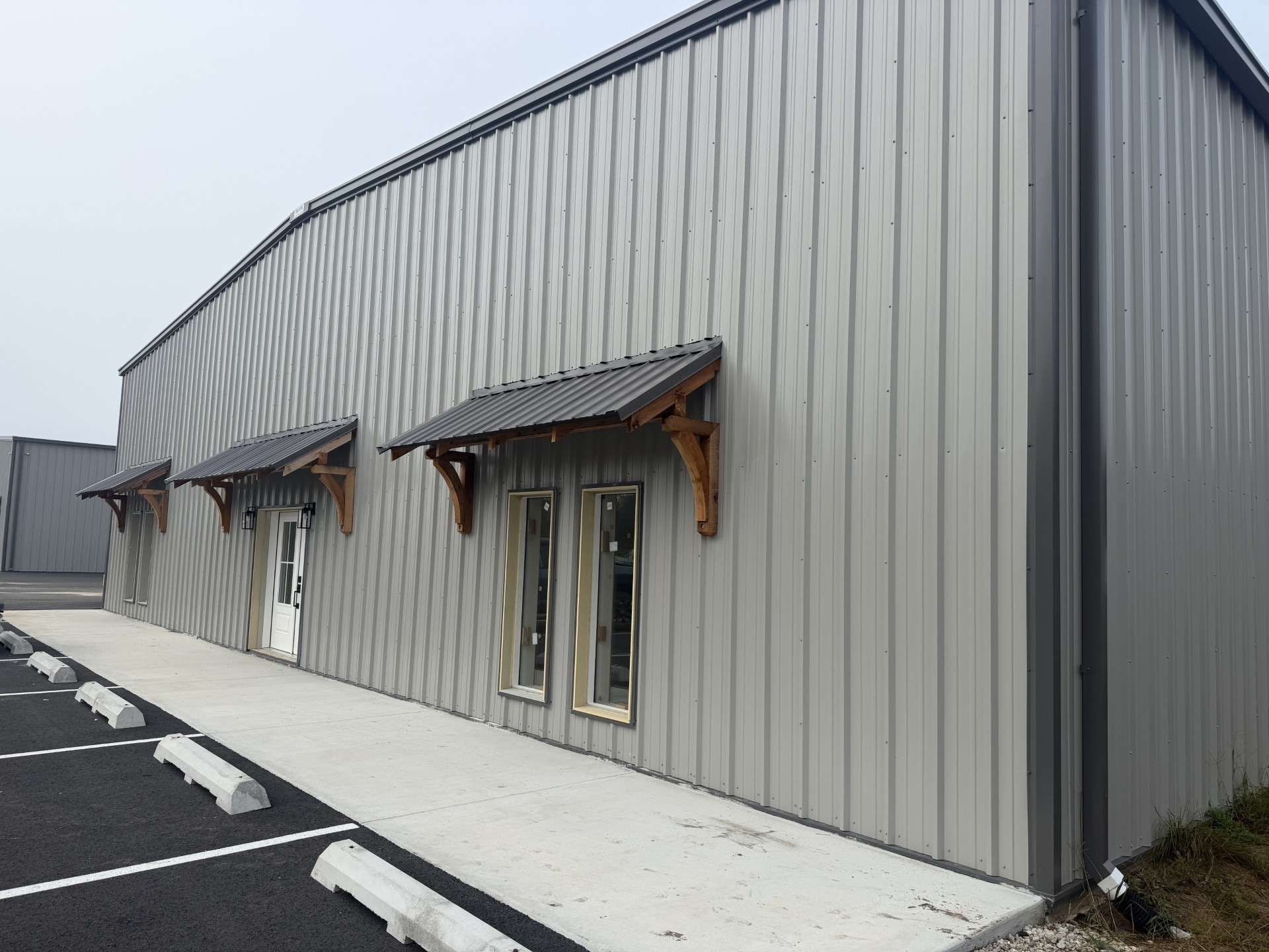 3304 Hutchinson Ave, Adel, GA for lease Building Photo- Image 1 of 22