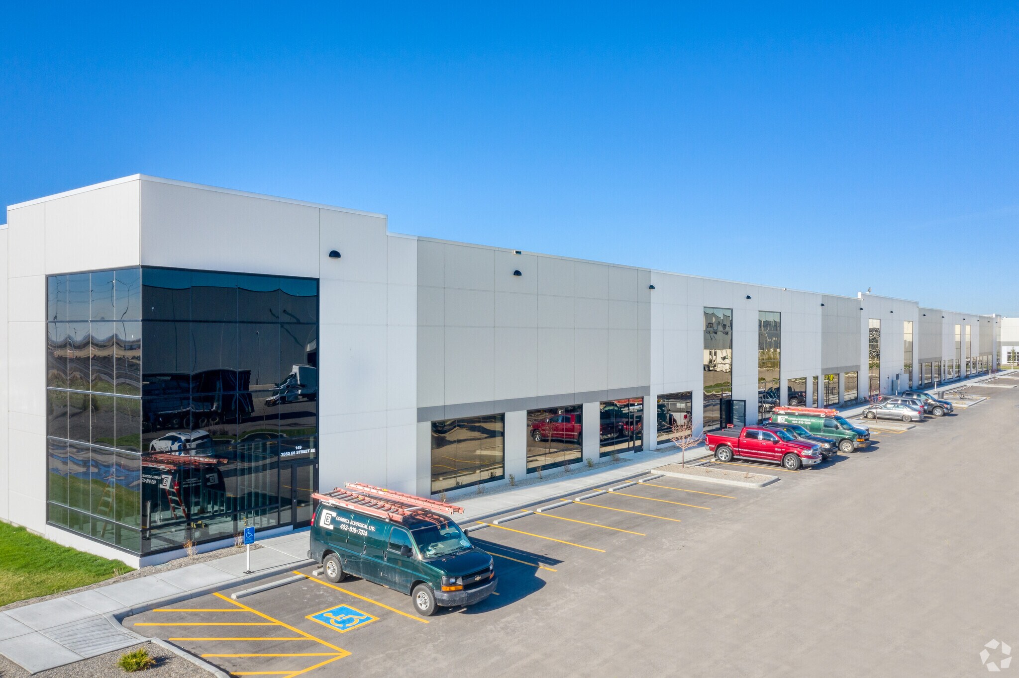 7850 66 St SE, Calgary, AB for sale Building Photo- Image 1 of 1