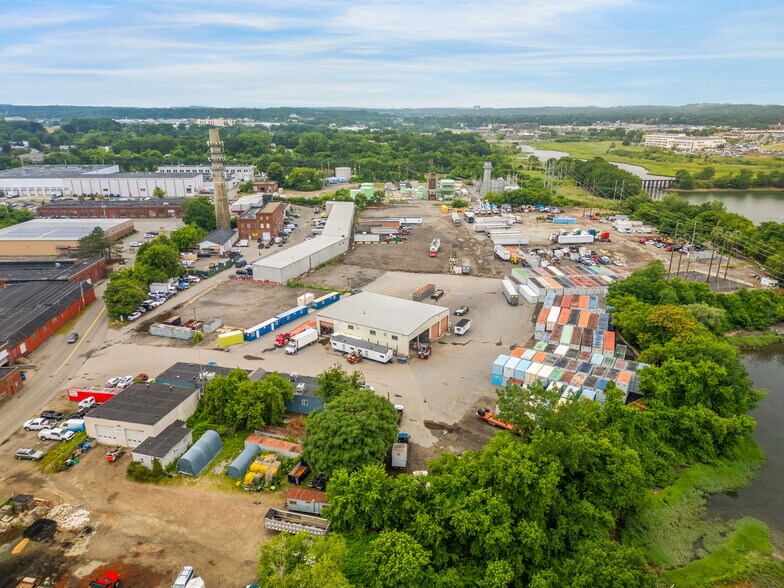 56-58R Pulaski St, Peabody, MA for lease - Building Photo - Image 2 of 6