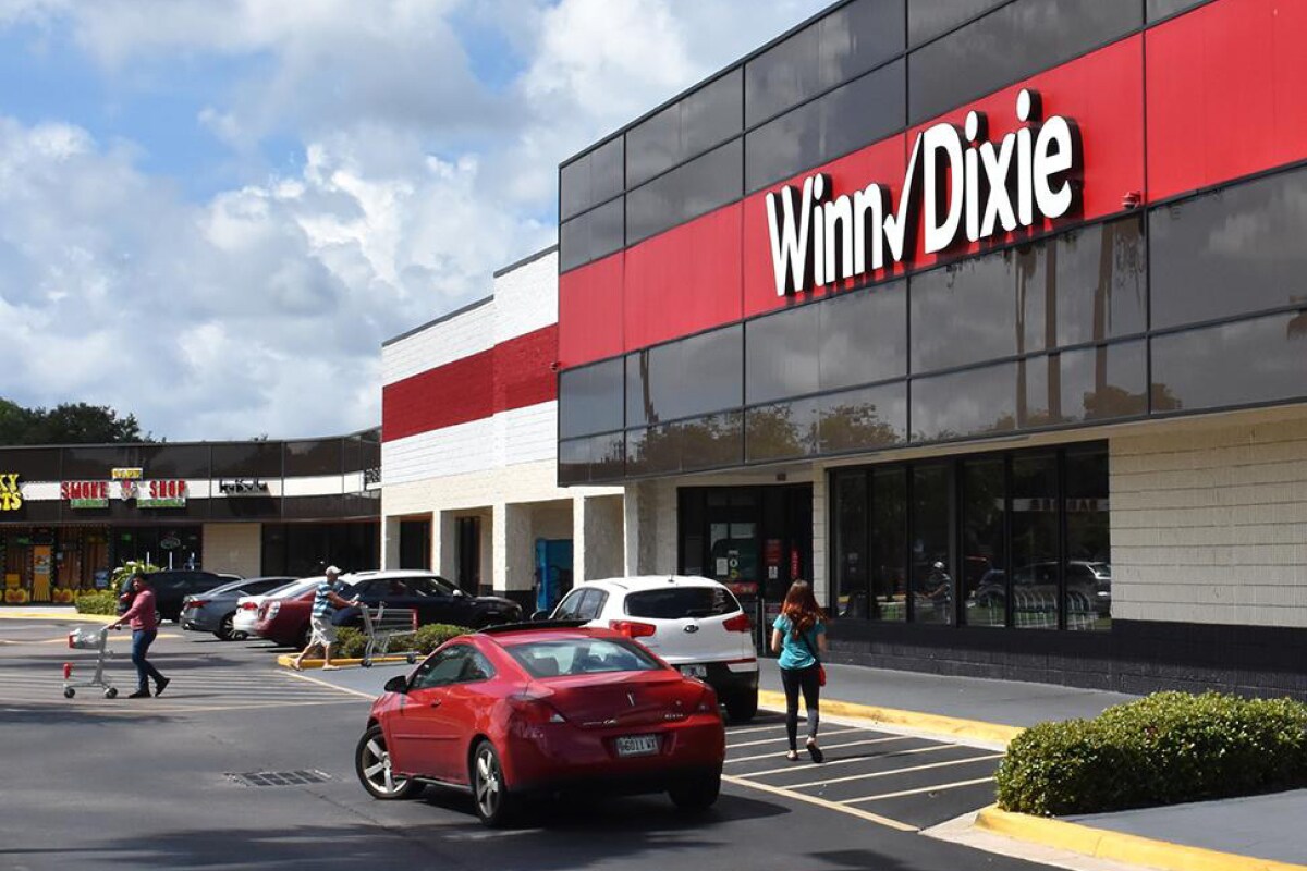 11270-11270 4th St N, Saint Petersburg, FL à louer Photo principale- Image 1 de 22