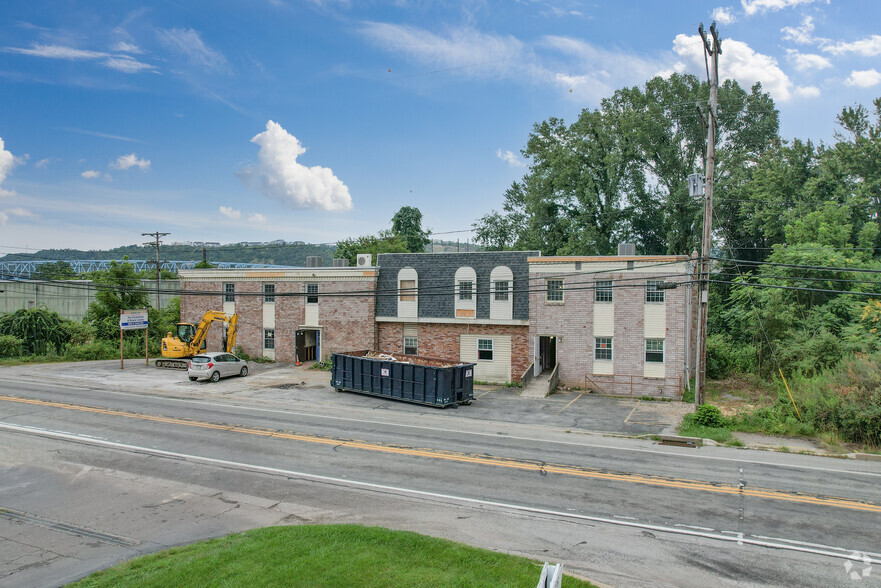 697 State Ave, Beaver, PA à vendre - Photo principale - Image 1 de 1