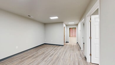 105 Enterprise Dr, Cumming, GA à louer Numérisation 3D de Matterport- Image 1 de 9