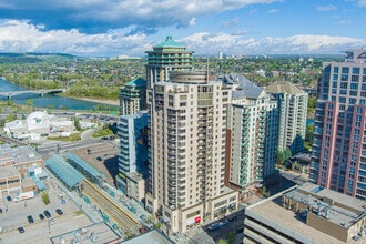 683 10th St SW, Calgary, AB - AERIAL map view