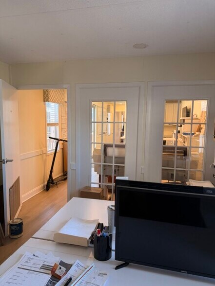 98 Frelinghuysen Ave, Newark, NJ à louer - Photo du bâtiment - Image 3 de 12