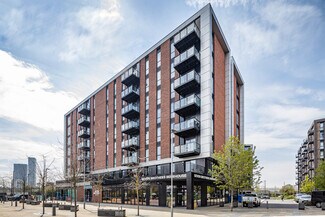 Plus de détails pour Lockside Ln, Salford - Commerce de détail à louer