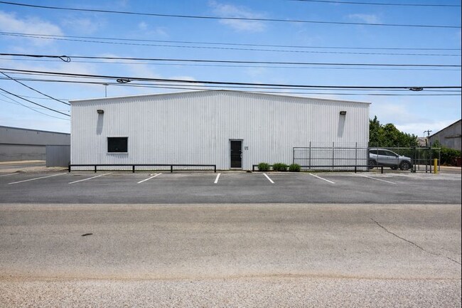 More details for 2508-2510 McAllister Rd, Houston, TX - Industrial for Lease
