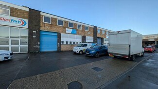 Plus de détails pour Shamblehurst Ln, Southampton - Industriel à louer