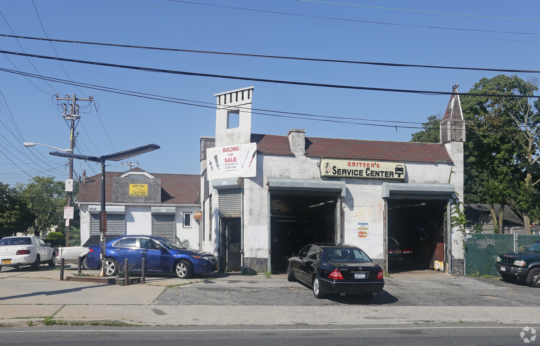 223 Rockaway Tpke, Lawrence, NY for lease Primary Photo- Image 1 of 9
